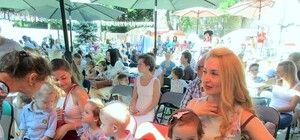 Двоится в глазах: в Летнем театре проходит фестиваль близнецов