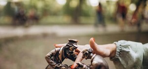 Сходи посмотреть: в центре Киева появилась новая мини-скульптура проекта 