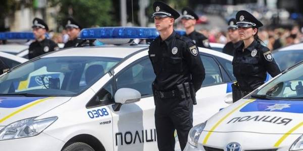 Полицейские в Кирилловке взяли штурмом стреляющих. Фото из открытых источников