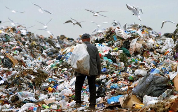 Сортировка мусора Фото: Корреспондент 
