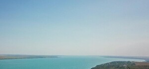 Изумительного цвета: как Хаджибейский лиман выглядит с высоты