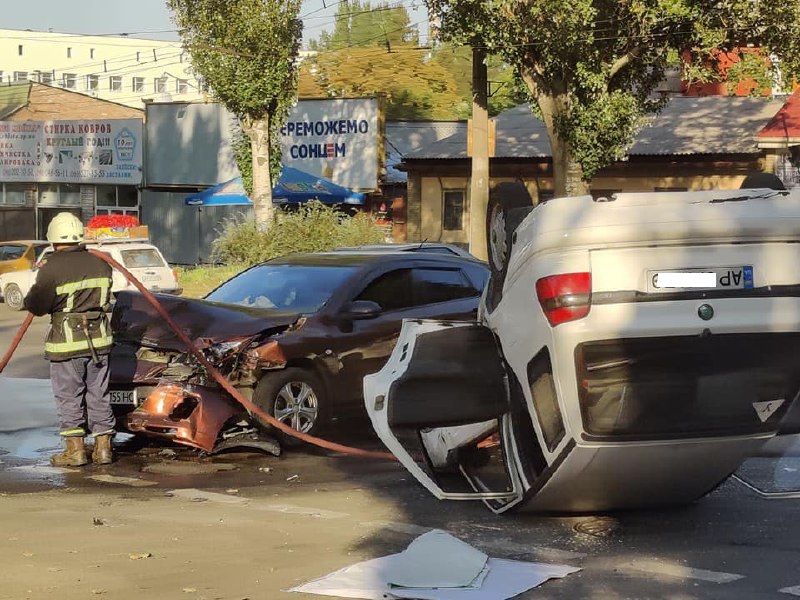Новость - События - ДТП в Александровском районе: перевернутое авто и пострадавшие