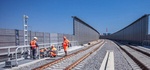 Первый пошел: по Крымскому мосту проехал тестовый поезд с пассажирами