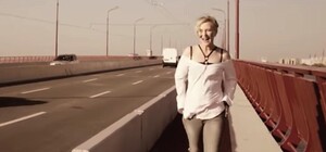 Оцени: рокеры сняли клип на Новом мосту