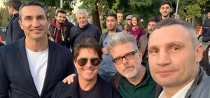 Виталий Кличко устроил Тому Крузу экскурсию по интересным локациям Киева: фото