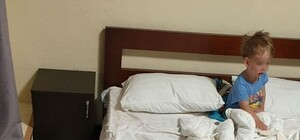 Нужно потерпеть: в Крыму на отдыхающих ночью рухнул потолок хостела