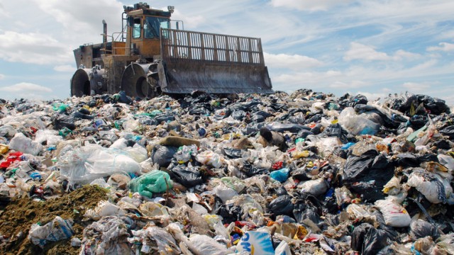 Новость - События - Давно пора: "Мотор Сич" планирует построить комплекс по переработке мусора
