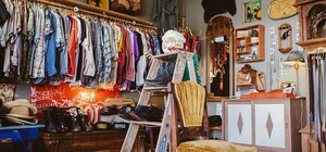 Будь в курсе: в Соломенском районе открылся бутик, куда можно сдать вещи нуждающимся