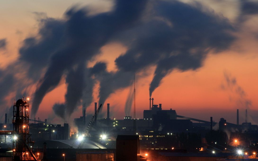 Запорожские заводы попали в ТОП загрязнителей Украины. Фото: lookmytrips.com