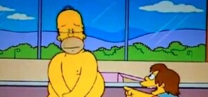 Корпоратив удался: по Слобожанскому проспекту бродил мужчина в трусах