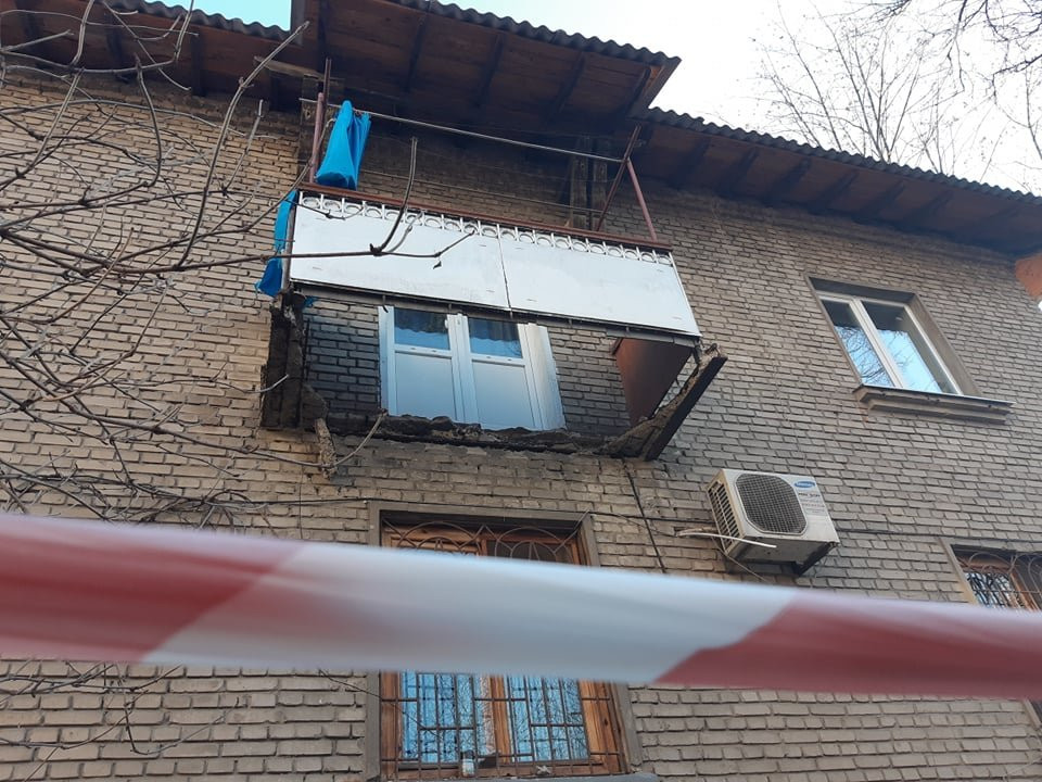 В Запорожье упал балкон в Новый год / фото: 061.ua