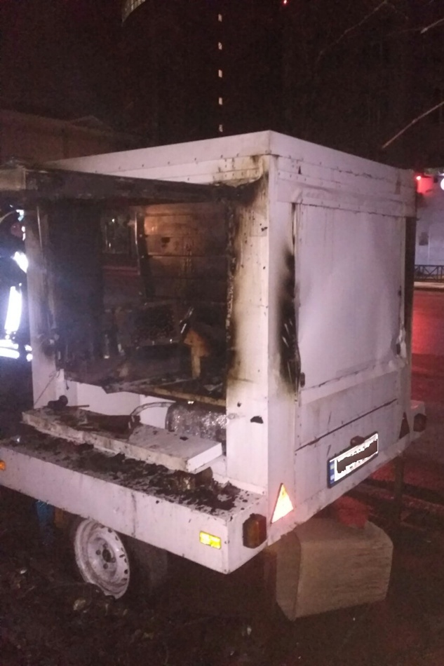 Посреди улицы: на Пушкинской вспыхнула автокофейня