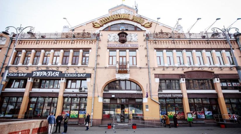 Чище и безопаснее: в Киеве навели порядок на Бессарабской плошади