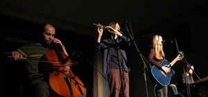 «Немного нервно» перенесли свой концерт