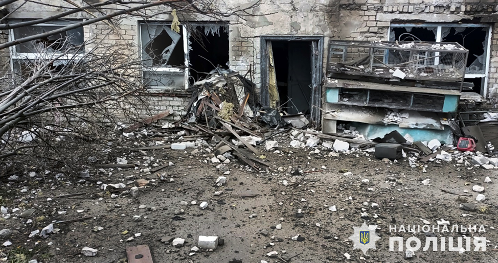 Последствия обстрела оккупантов - || фото: zp.npu.gov.ua