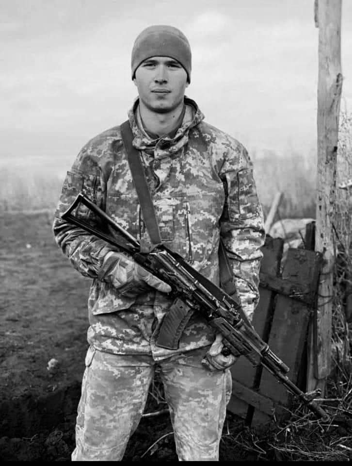 Захищаючи Маріуполь загинув запорізький важкоатлет Атанас Іванов - || фото: facebook.com/akopyan.rudolf