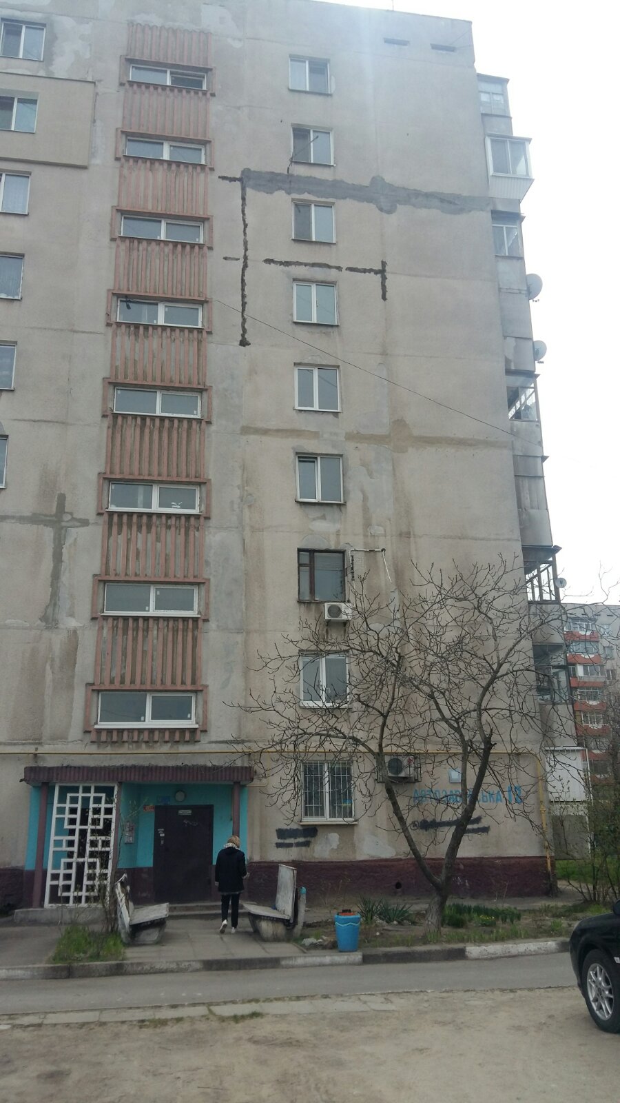 Жители запорожской многоэтажки судятся со своим ОСМД фото 3 2