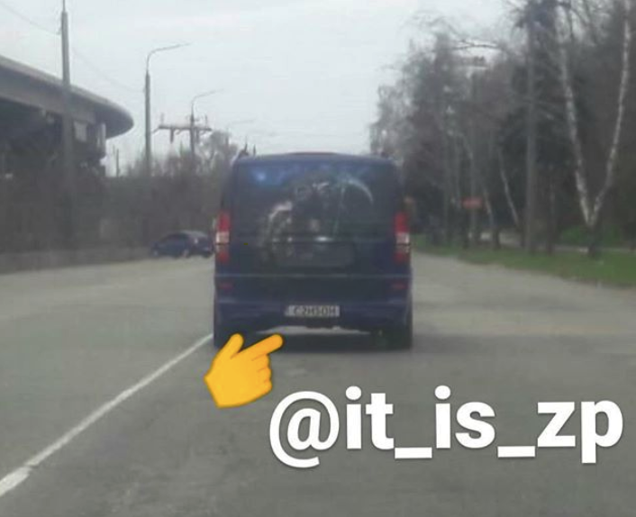 Машину со "спиртовыми" номерами заметили в Запорожье / фото: @it_is_zp