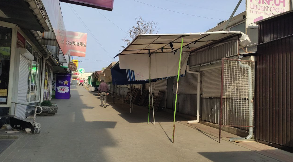 Центральный рынок опустел / все фото: Vgorode