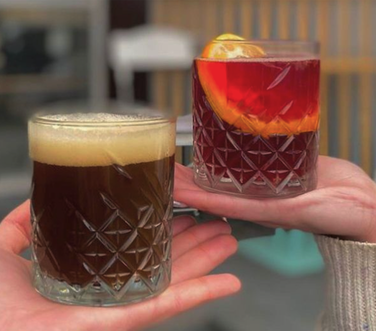 Кофейный пунш и глинтвейн в Little Talk Coffee / @littletalk.coffee