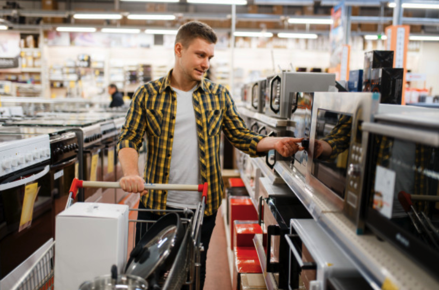 Черная пятница в магазинах техники / freepik.com