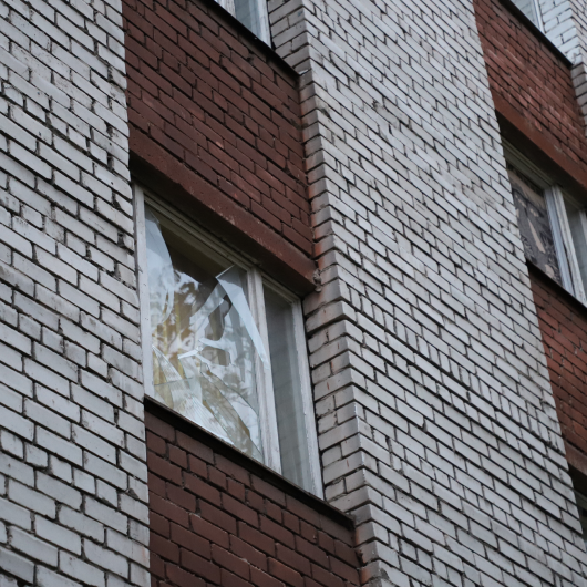 В результате атаки "Шахедами" в Запорожье пострадали университет и общежития (фото, видео) фото 3 2