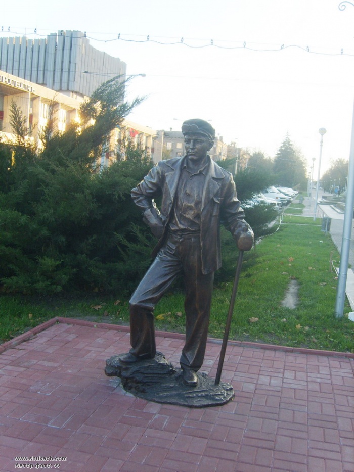 Сталевар Саша Савченко на БШ / фото: shukach.com