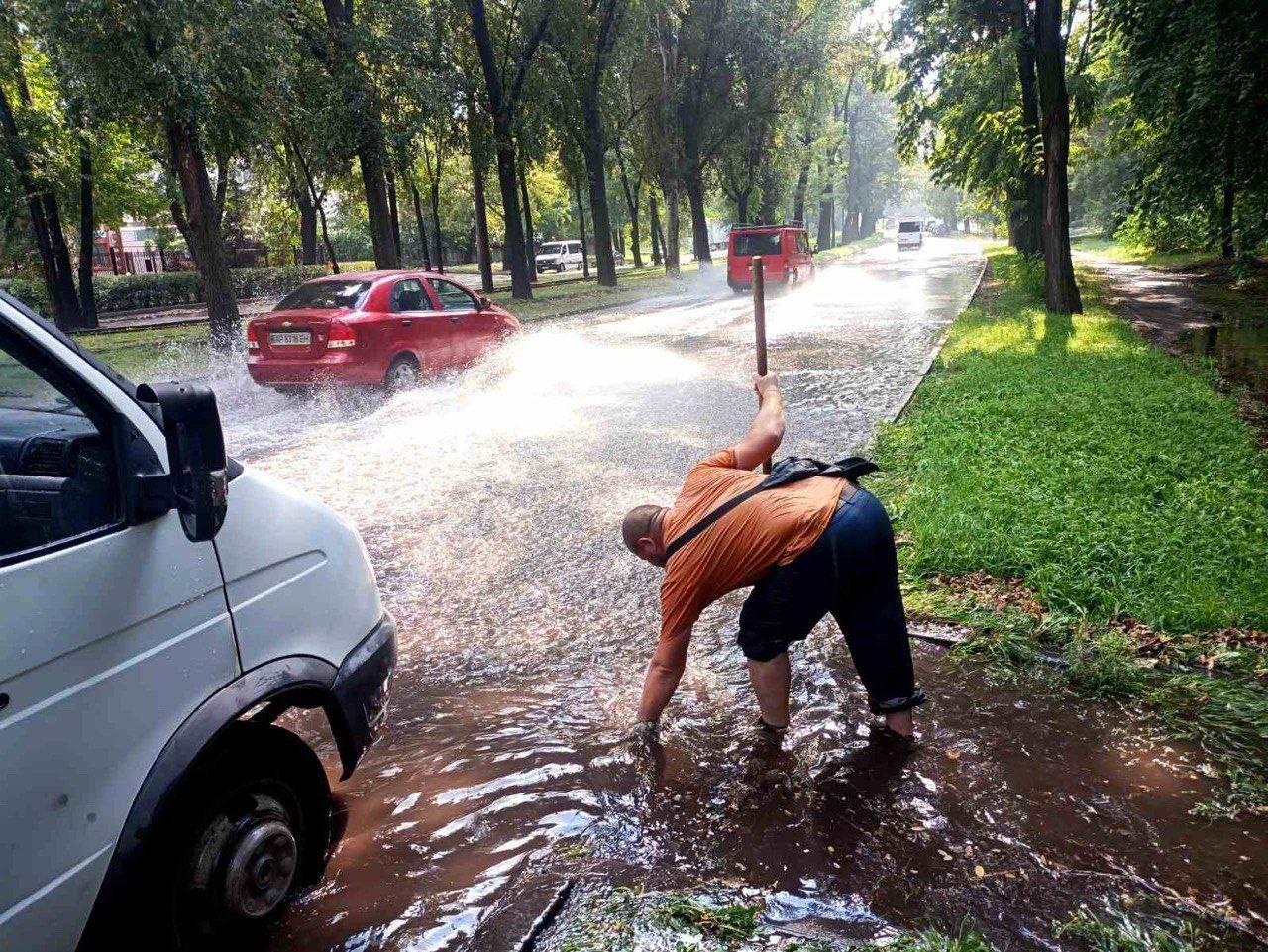 Наслідки зливи у Запоріжжі -
