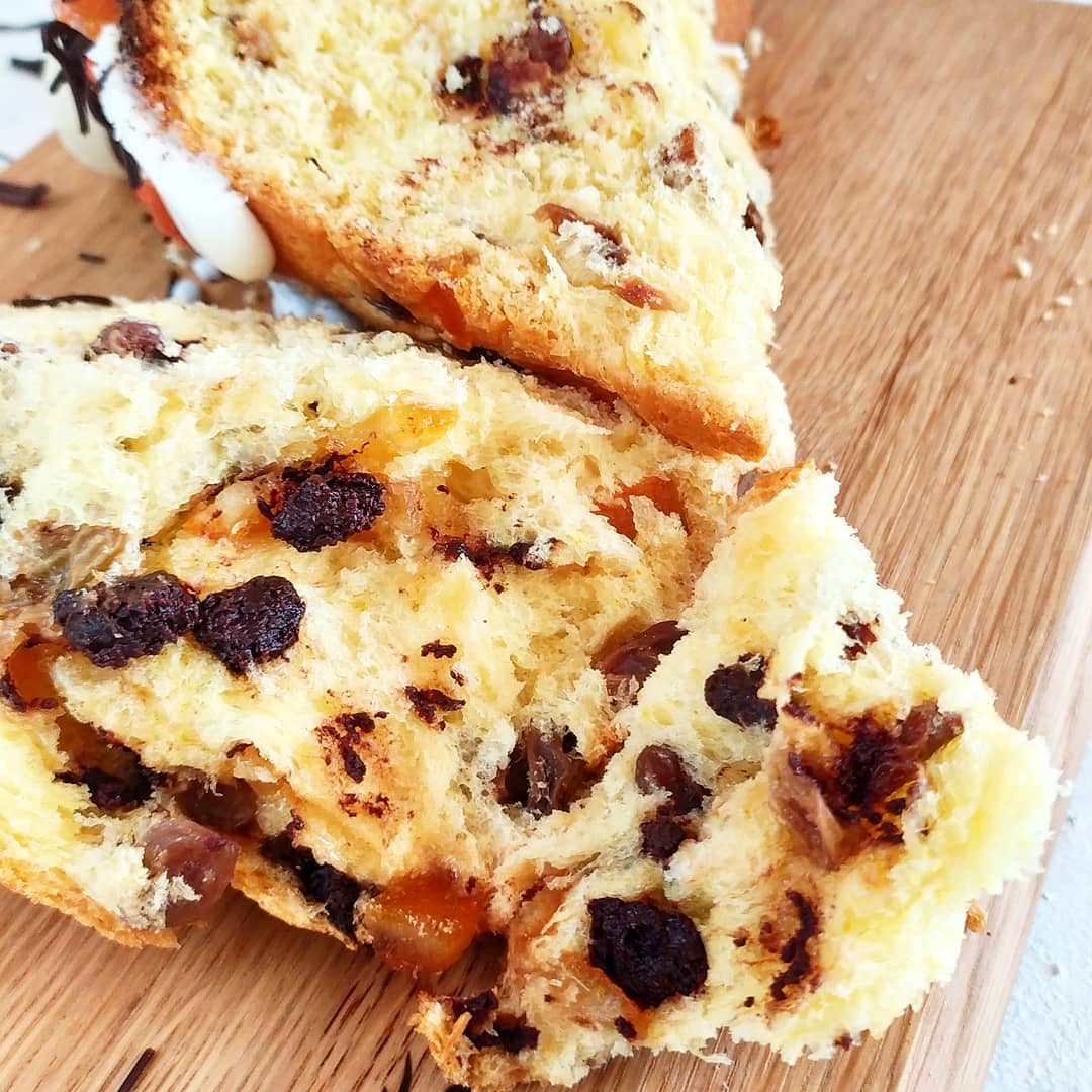 Так внутри выглядит кулич с шоколадом / фото: @caramella_zp