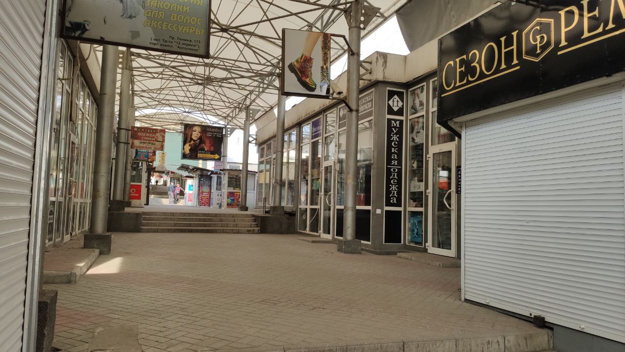 Грустно и одиноко: что происходит на Центральном рынке во время карантина фото 1