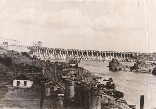 Мосты: онлайн-лекция Романа Акбаша / фото: Атипичное Запорожье