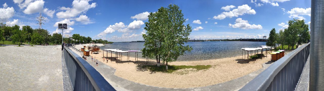 Панорама Правобережного пляжа в Запорожье