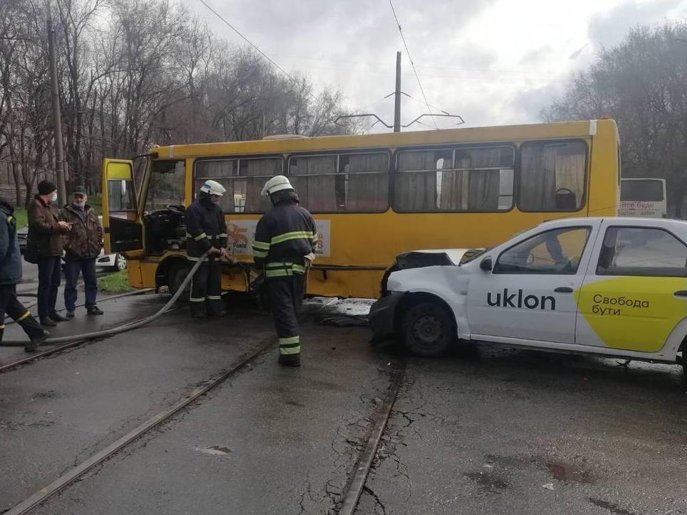 ДТП на Диагональной / фото: ГСЧС Запорожской области