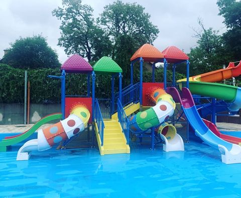 Бассейн с горками Кон_Тики / фото из Инстаграм