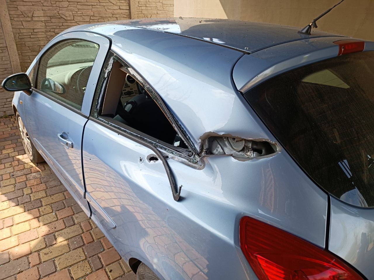 Розбита машина –