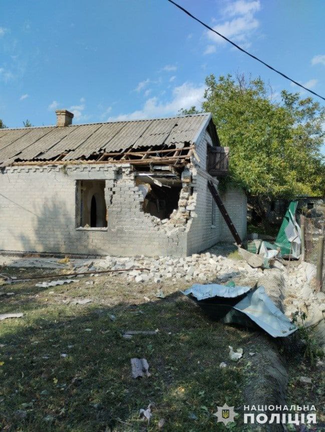 У поліції показали наслідки обстрілу Запорізької області за вихідні - || фото: t.me/zoda_gov_ua