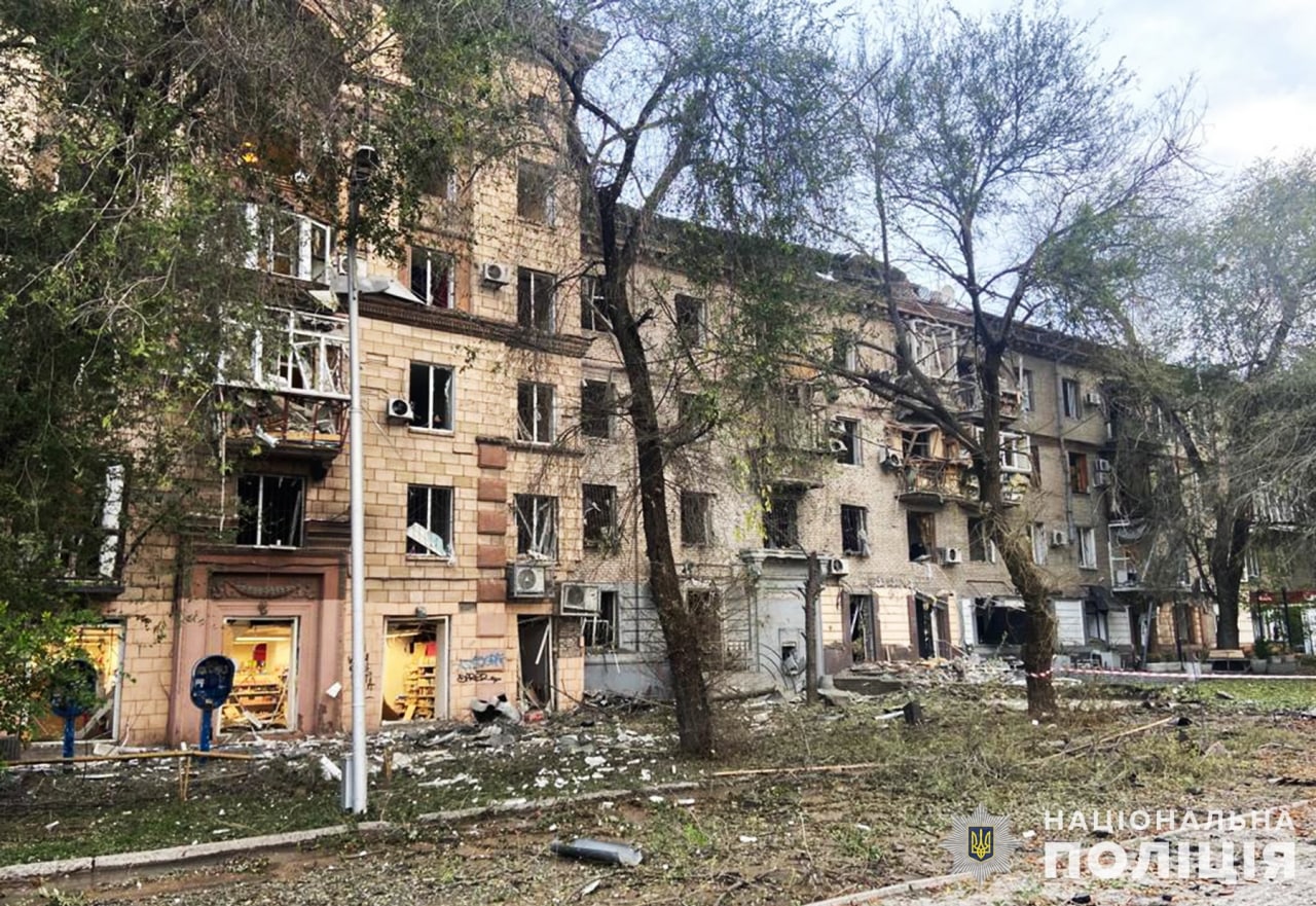 Наслідки ударів по Запоріжжю -