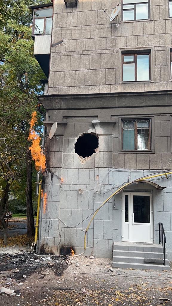 Результат ракетной атаки по Запорожью 21 октября - || фото: t.me/Pravda_Gerashchenko