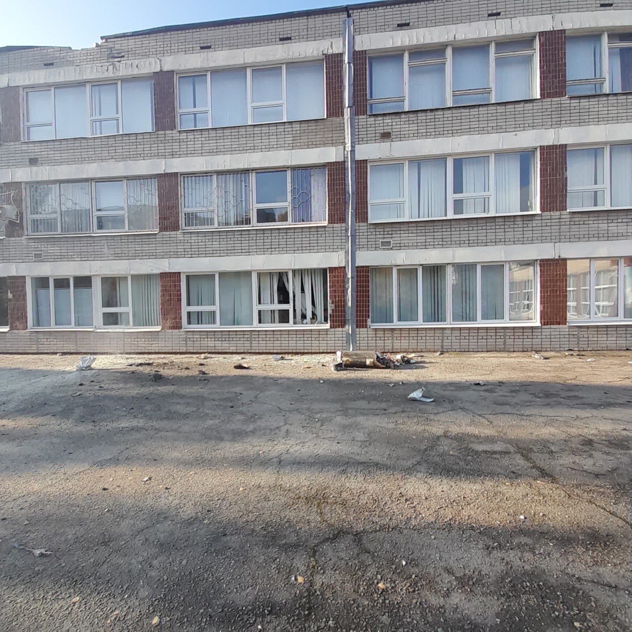 Наслідки ракетного удару по Запоріжжю 21 жовтня -