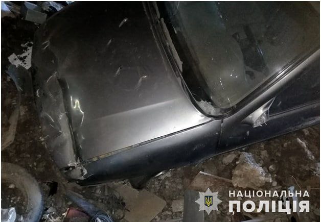 У поліції показали наслідки вчорашніх ракетних ударів у Запорізькій області -
