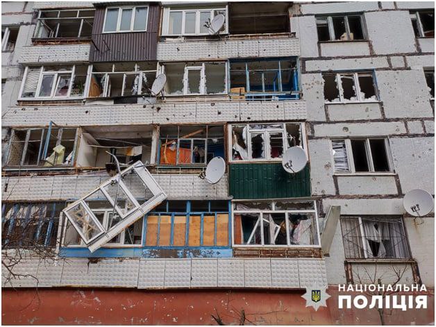 У поліції показали наслідки вчорашніх ракетних ударів у Запорізькій області -