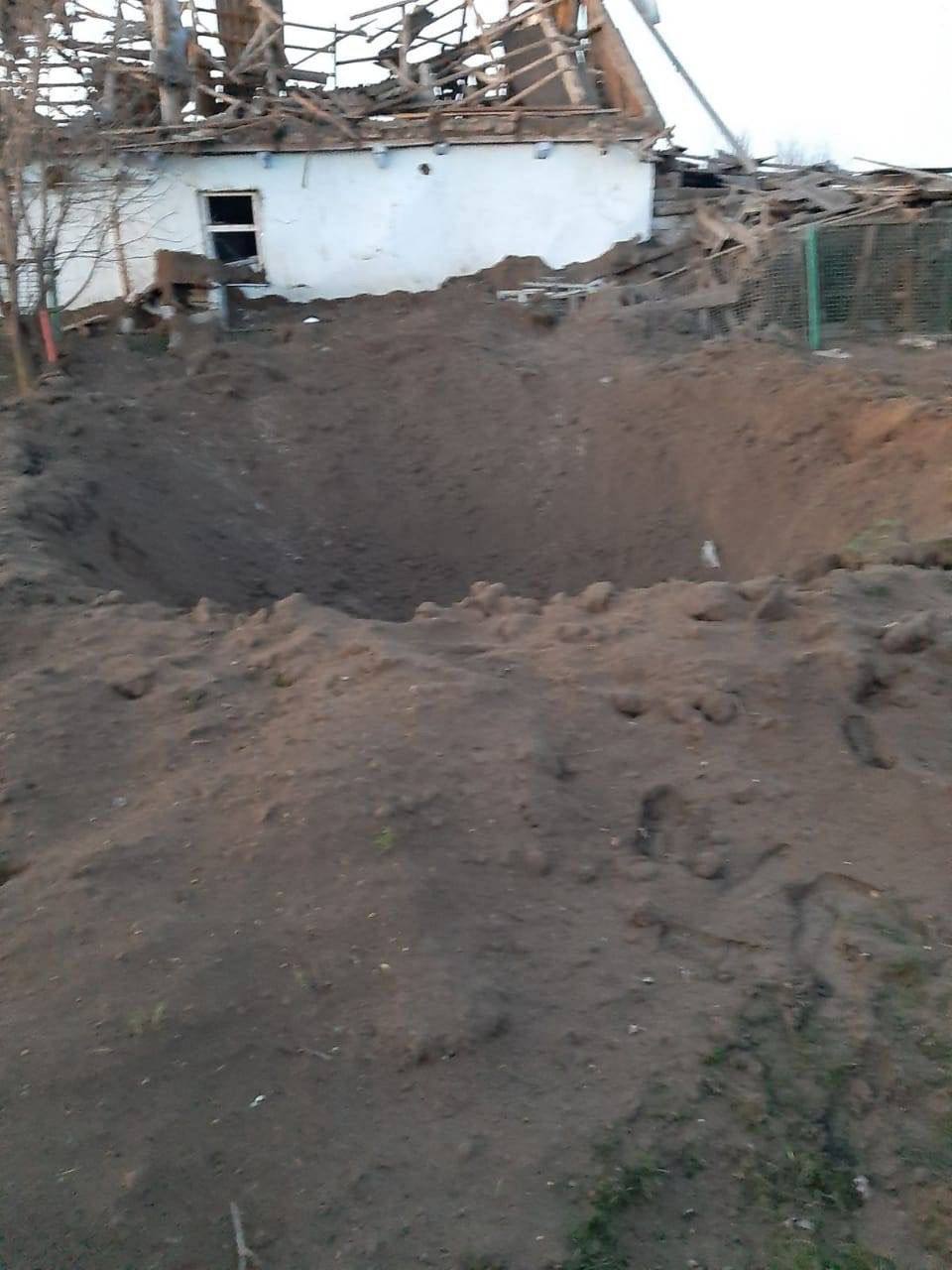 Последствия взрывов в Запорожском районе - || фото: t.me/ermaka2022