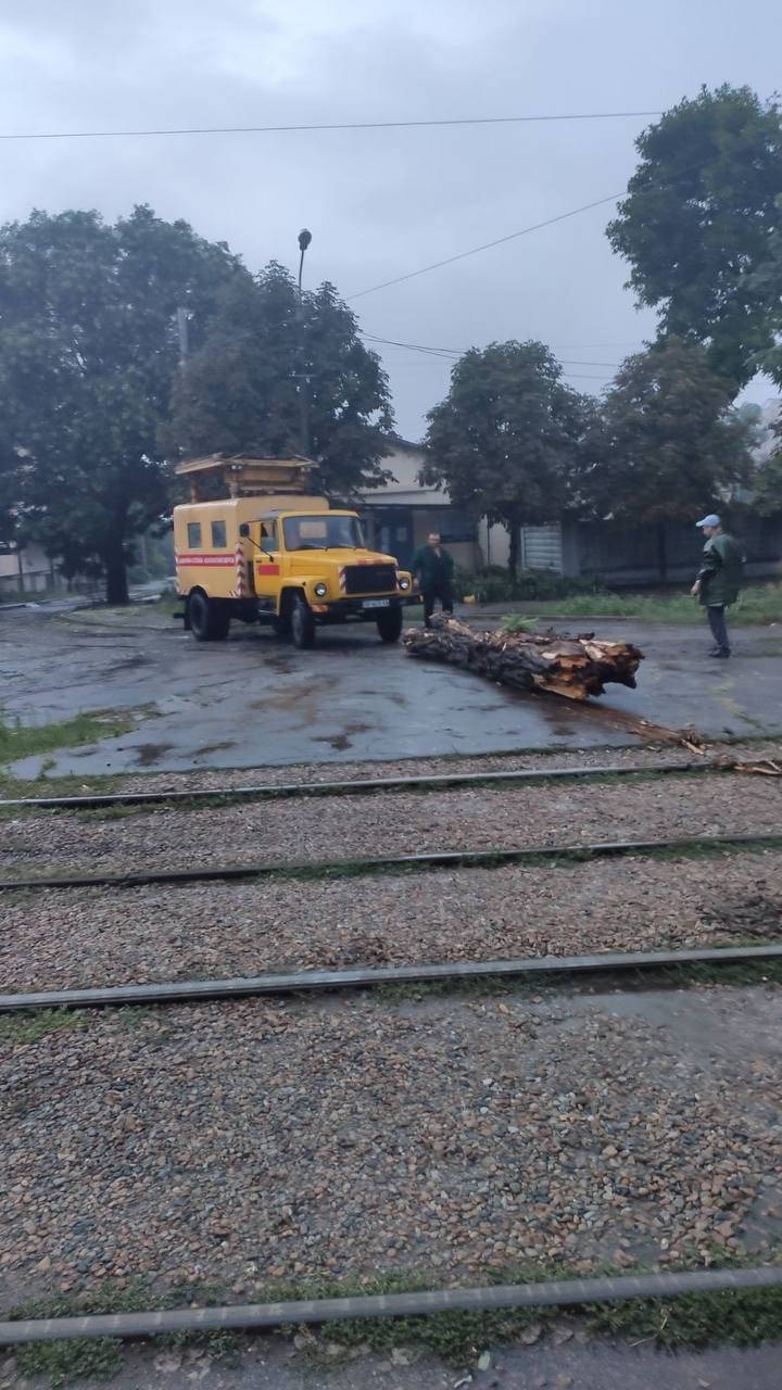 Наслідки негоди у Запоріжжі -