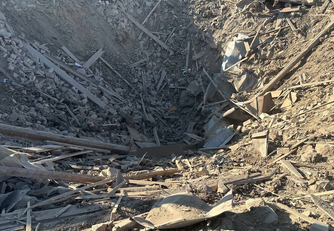 Оккупанты ударили двумя авиабомбами по Камышевахе в Запорожской области -