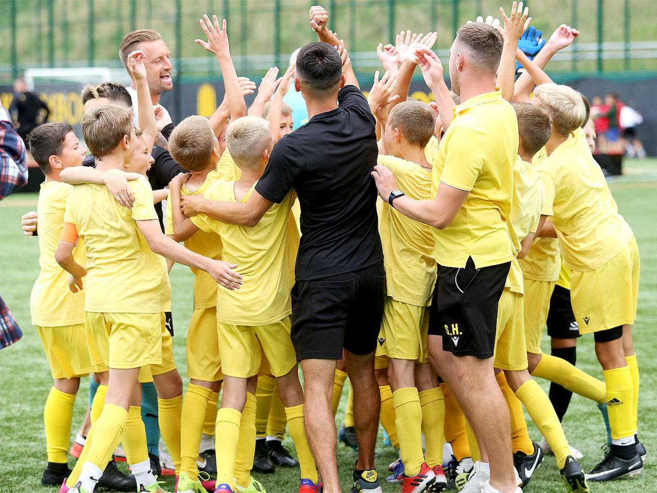 Григорій Козловський розкрив амбітні плани розвитку ФК &laquo;Рух&raquo;: будуємо майбутнє українського футболу фото 2 1