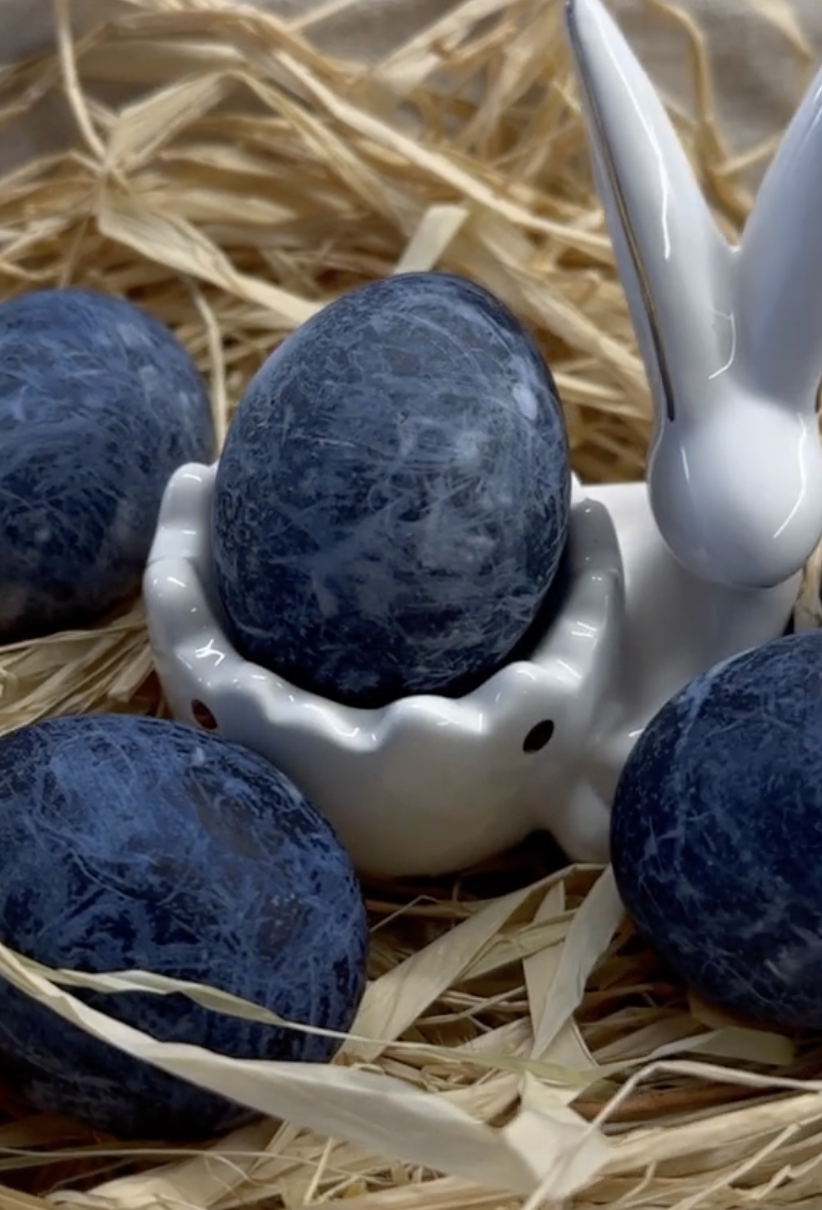 Космические пасхальные яйца.