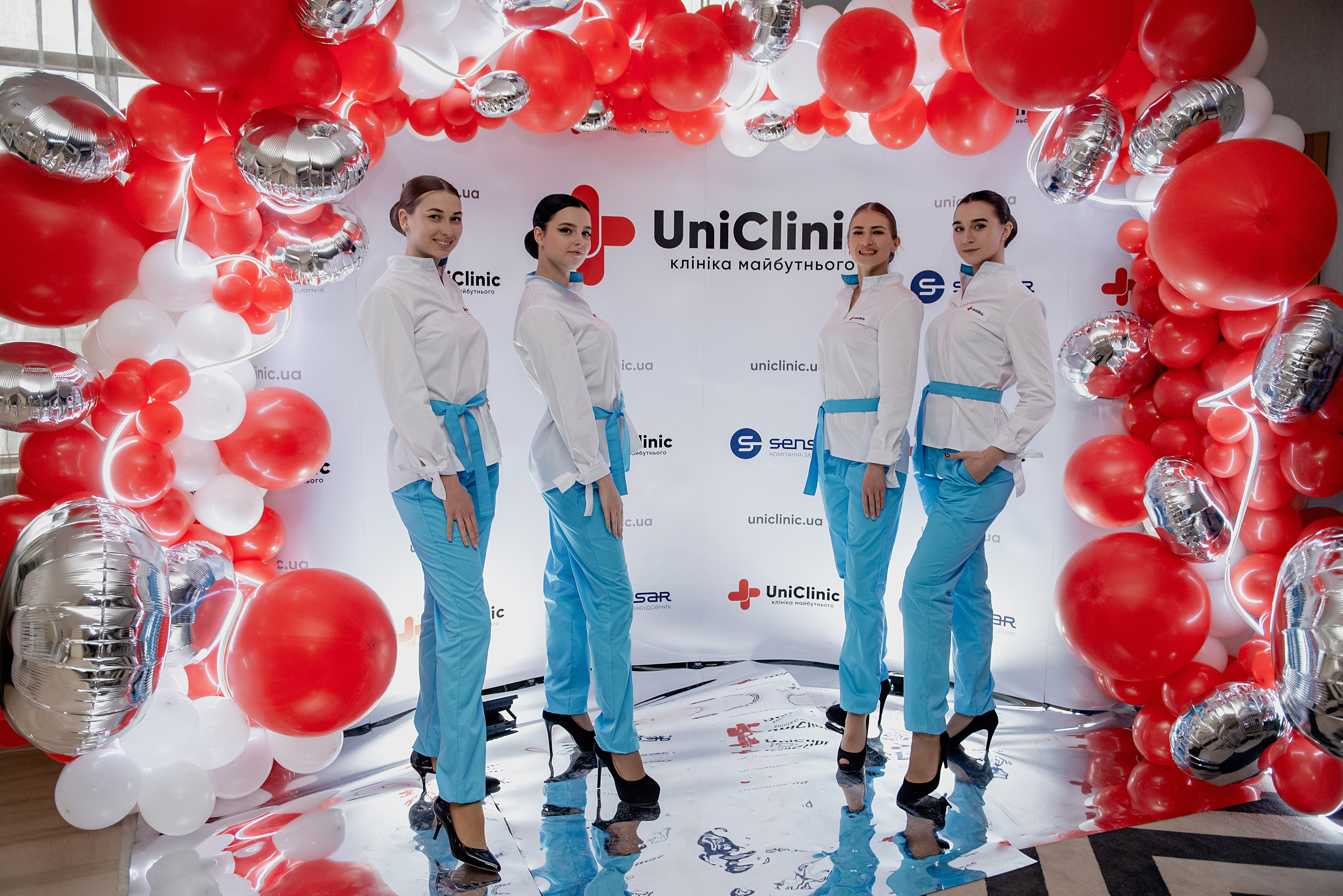 Знаходитися клініка буде за адресою – вул. Святого Миколая, 27.