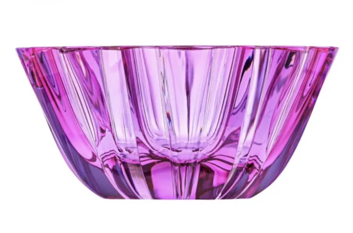 Вазы Мозер в интерьере: как преобразить пространство с помощью магии стекла фото 1