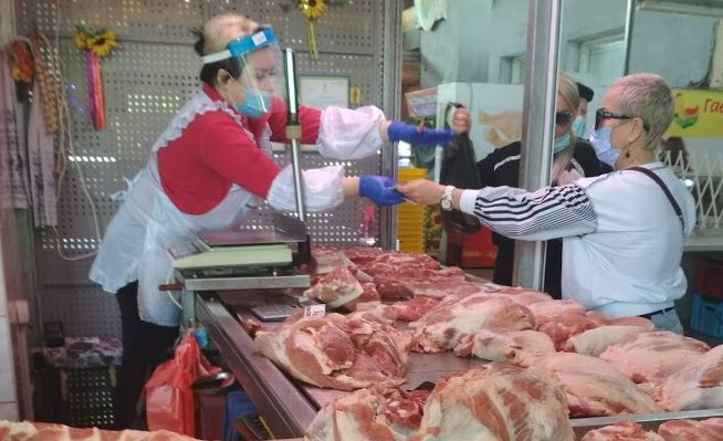 Все в масках / фото: Индустриалка