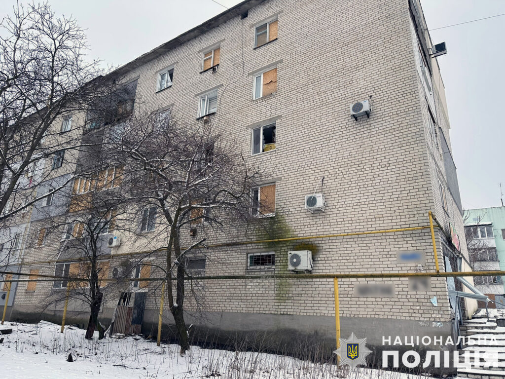 Полиция показала последствия обстрела Запорожской области.